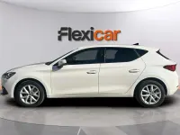 Usado Seat Leon Reference 116 CV (85 kW) 2022 Blanco Berlina