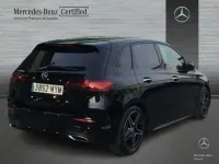 Usado Mercedes B200 150 CV (110 kW) 2024 Negro Utilitario