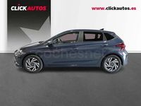 Usado Hyundai i20 79 CV (58 kW) 2025 Gris / plata Utilitario