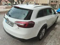 Usado Opel Insignia Country Tourer 170 CV (125 kW) 2015 Blanco Familiar