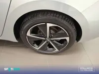 Usado Opel Astra 131 CV (96 kW) 2025 Gris Utilitario