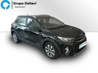 Usado Kia Stonic 100 CV (73 kW) 2024 Negro SUV