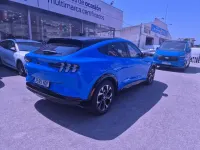 Usado Ford Mustang Mach-E Premium 258 kW (351 CV) 2025 Azul grabber (metalizado) SUV