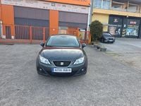 Usado Seat Ibiza Copa 105 HP (77 kW) 2012 Cinzento Sedan