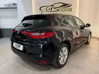 Usado Renault Mégane IV LIMITED 140 CV (102 kW) 2018 Negro