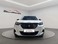 Usado Peugeot 2008 Allure 110 CV (80 kW) 2022 Blanco SUV