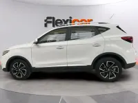 Usado MG ZS Luxury 111 CV (81 kW) 2022 Blanco SUV