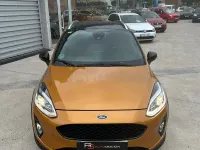 Usado Ford Fiesta Active 125 CV (91 kW) 2018 Naranja Utilitario
