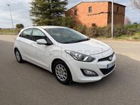Usado Hyundai i30 Style 135 CV (99 kW) 2013 Blanco Berlina