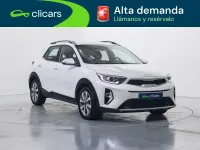 Usado Kia Stonic 101 CV (74 kW) 2025 Blanco SUV