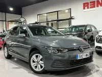 Usado VW Golf VIII Life 110 CV (80 kW) 2024 Gris / plata Berlina