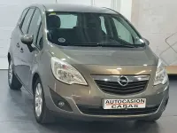 Usado Opel Meriva Excellence 110 CV (80 kW) 2012 Marrón Monovolumen