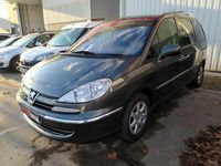 Usado Peugeot 807 Active 136 CV (100 kW) 2013 Gris / plata Monovolumen