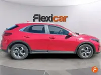Usado Kia XCeed 100 CV (73 kW) 2024 Rojo SUV