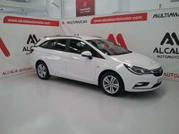 Usado Opel Astra Selective 110 CV (80 kW) 2019 Blanco Familiar