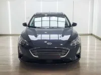 Usado Ford Focus Trend 120 CV (88 kW) 2021 Azul Familiar
