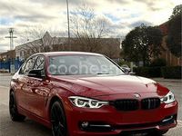 Usado BMW 320 Luxury Line 184 CV (135 kW) 2012 Rojo Berlina