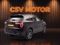 Usado Lynk & Co 01 261 CV (191 kW) 2023 Negro SUV