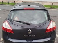 Usado Renault Mégane Dynamique 110 CV (80 kW) 2011 Gris / plata Berlina