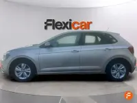 Usado VW Polo Advance 95 CV (69 kW) 2018 Beige Utilitario