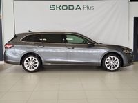 Usado Skoda Superb Selection 150 CV (110 kW) 2025 Gris Familiar