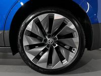 Usado Skoda Enyaq iV 150 kW (204 CV) 2024 Azul race metalizado SUV