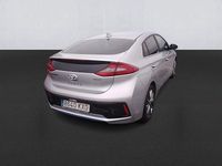 Usado Hyundai Ioniq 141 CV (103 kW) 2019 Gris plata Utilitario