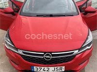 Usado Opel Astra Excellence 110 CV (80 kW) 2016 Rojo Berlina