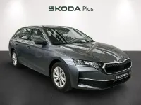 Usado Skoda Octavia Selection 116 HP (85 kW) 2025 Cinzento Carrinha