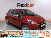 Usado Peugeot 208 82 CV (60 kW) 2016 Burdeos Utilitario