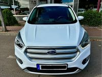 Usado Ford Kuga Trend 120 CV (88 kW) 2019 Blanco SUV