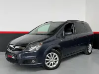 Usado Opel Zafira Cosmo 150 CV (110 kW) 2006 Gris / plata Monovolumen