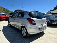 Usado Opel Corsa 75 CV (55 kW) 2008 Gris Utilitario