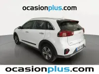 Usado Kia Niro 141 CV (103 kW) 2022 Blanco SUV