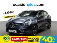 Usado Renault Clio Zen 90 CV (66 kW) 2018 Gris