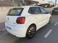 Usado VW Polo 75 CV (55 kW) 2015 Blanco Utilitario