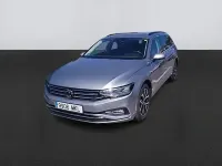 Usado VW Passat Executive 122 CV (89 kW) 2023 Otro Familiar
