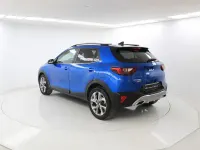 Usado Kia Stonic GT-Line 100 CV (73 kW) 2023 Azul SUV