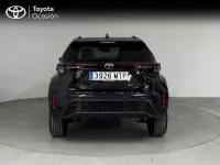 Usado Toyota Yaris Hybrid Sport 131 CV (96 kW) 2024 Negro azabache