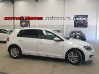 Usado VW Golf VII 110 CV (80 kW) 2018 Blanco Berlina
