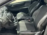Usado Citroën C4 VTR Sport 110 CV (80 kW) 2005 Negro Berlina