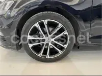 Usado VW Golf VII 110 CV (80 kW) 2015 Negro Berlina