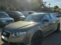 Usado Audi A4 S-Line 140 CV (102 kW) 2007 Gris / plata Berlina