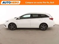 Usado Toyota Auris Hybrid Edition 136 CV (100 kW) 2018 Blanco Utilitario