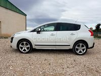 Usado Peugeot 3008 Allure 115 CV (84 kW) 2013 Blanco Familiar