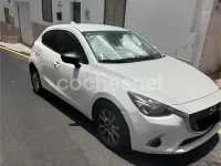 Usado Mazda 2 90 CV (66 kW) 2018 Blanco Berlina