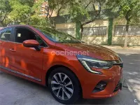 Usado Renault Clio V Intens 100 CV (73 kW) 2020 Naranja Berlina