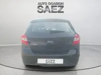 Usado Ford Ka Plus Ultimate 85 CV (62 kW) 2018 Negro Utilitario