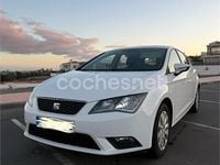 Käytetty Seat Leon I-Tech 105 HP (77 kW) 2015 Valkoinen Sedan