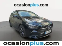 Usado Mercedes B180 116 CV (85 kW) 2022 Negro Utilitario